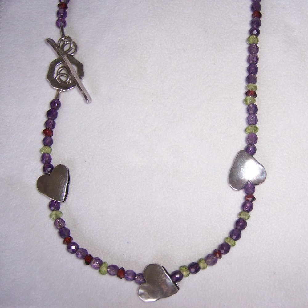 BILI SILVER ISRAEL GORGEOUS AMETHYST BEADED NECKLACE WITH SILVER HEARTS NECKLACE